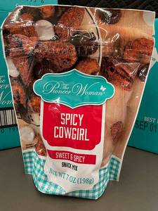 lot 41 image: The Pioneer Woman Spicy Cowgirl Sweet & Spicy Snack Mix (8 x 7oz Packs) LAST CHANCE