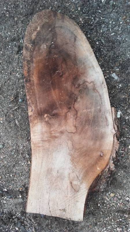 lot 852A image: Live Edge Project Wood.
