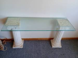 lot 693 image: Plaster And Glass Accent Table.