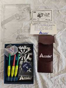 lot 409 image: Accudarts Nickel Silver Darts.