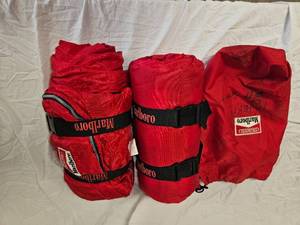 lot 411 image: Marlboro Sleeping Bags (3).