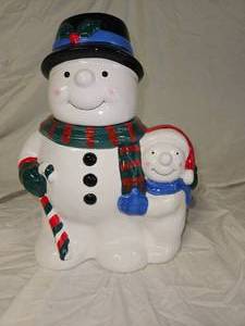 lot 494 image: Vintage Celebrate the Season Ceramic Snowman Cookie Jar.