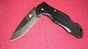 lot 491B image: Wildlife Officer Folding Knives (3)