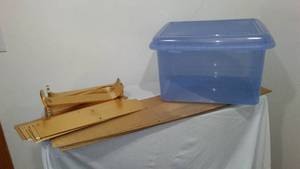 lot 880 image: Sterilite Tote With Lid And More.