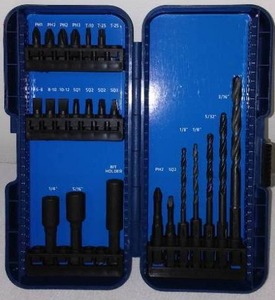 lot 304 image: Century Drill Tip And Bits.