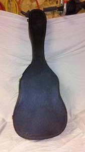 lot 696A image: Guitar Case
