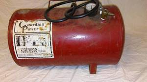 lot 675 image: Air Tank