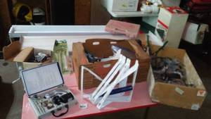 lot 538 image: Shop Light, Tiles, Dremel, Caster Wheels And More.