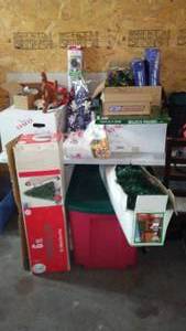 lot 539 image: Large Christmas Lot Plus Covered Tote.