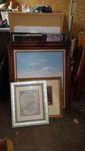 lot 541 image: Hanging Wall Decor (11)