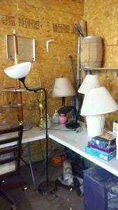 lot 551 image: Lamp Variety (10).