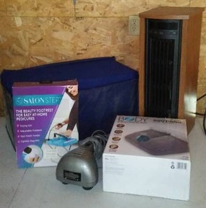 lot 554 image: Body Wedge Pedi Platform, Massager, Foot Warmer And More.