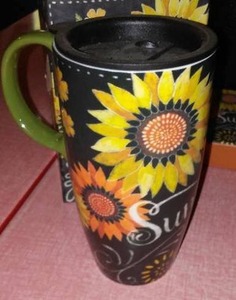 lot 558 image: Cypress 17oz Ceramic Cup.