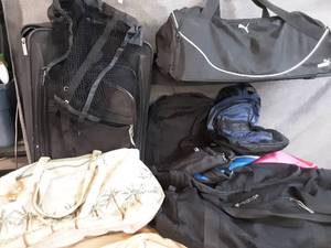 lot 88 image: Assorted travel bags and backpacks
