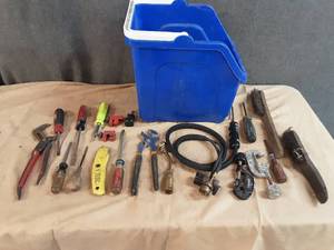 lot 110 image: Misc. tools
