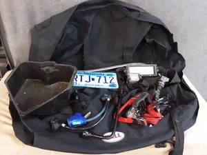 lot 111 image: Rooftop travel bag