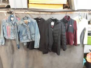 lot 31 image: 6 womans jackets size s-m