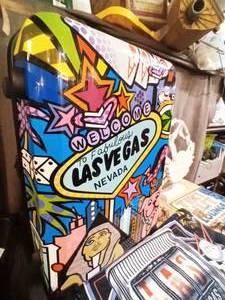 lot 135 image: Las Vegas Hard sided Rolling suitcase and framed print