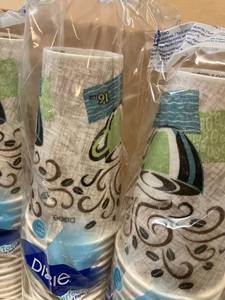 Dixie PerfecTouch Cups