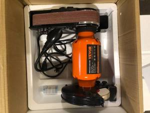 VEVOR 2.5Amp 8 in. Bench Grinder with 2 in. x 28 in. Belt Sander Combo for Metalworking Sharpening Grinding  Customer Returns See Pictures
