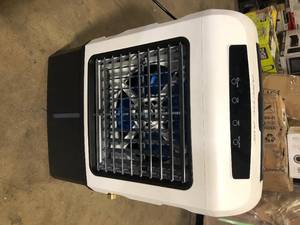 ARCTIC AIR 1300 CFM 3-Speed Settings Portable Evaporative Air Cooler with up to 500 sq. ft. Cooling     Customer Returns See Pictures