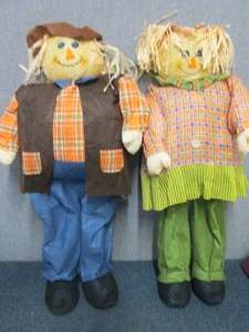 lot 43 image: Set of Man & Woman Fall Scare Crows...