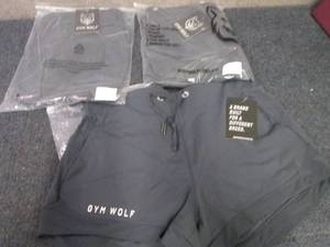 lot 62 image: 3 Pair NWT Medium Ladies Gym Wolf S...