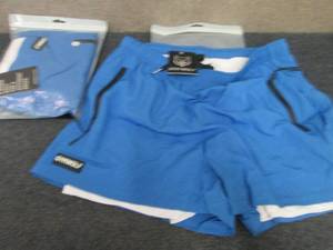 lot 87 image: 2 Pair NWT Gym Wolf Mens XLarge Sho...