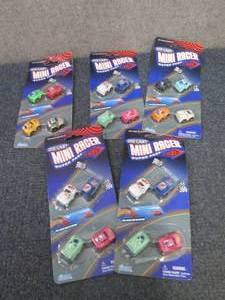 lot 118 image: 5- 4ct Diecast Mini Racers...