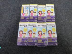 lot 130 image: 8- 4 oz Nauzene Kids for Upset Stom...