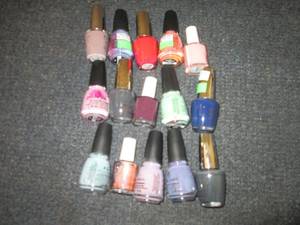 lot 133 image: 15 each Assorted Fingernail Polish...
