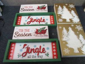 lot 182 image: 6 Holiday Dcor Items...