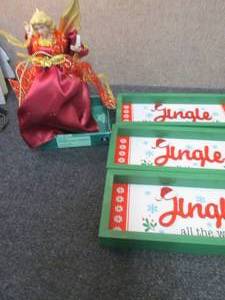 lot 188 image: 3 Holiday Dcor Items, Angel Tree ...
