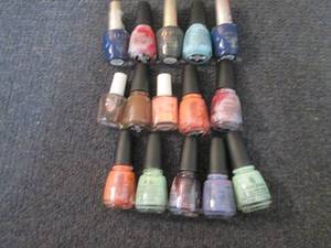 lot 243 image: 15 Assorted Nail Polish...