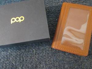 lot 292 image: Pop Up Wallet  Leather Push Butto...