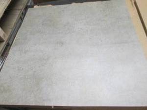 lot 305 image: 18 Cases Mohawk 24x24 inch Vinyl Fl...