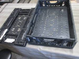 lot 367 image: 2- Folding Black Crates 15.5 x 22.5...