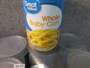 lot 400 image: 12- 15 oz Great Value Whole Baby Co...
