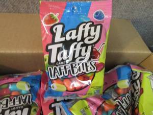 lot 403 image: 12- 3 oz Laffy Taffy Laff Bites...