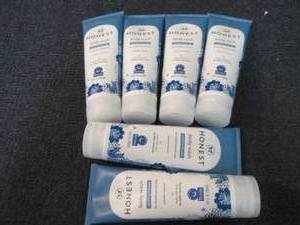 lot 447 image: 6- 8 oz Honest Soothing Therapy Bod...