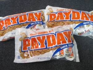 lot 455 image: 3- 11.6 oz PayDay Snack Size...