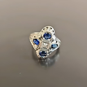lot 7 image: Vintage Platinum Ring with Sapphires and Mined Cut Diamond