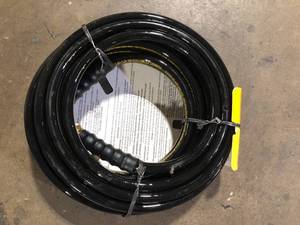 DEWALT 38 in. x 50 ft ReplacementExtension Hose for Cold Water 5000 PSI Pressure Washers   Customer Returns See Pictures