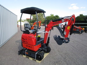 AGT Industrial QK18K-C Mini Excavator w Hydraulic Thumb & Side Swing Boom Kubota Diesel Engine