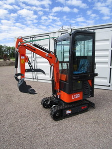 AGT Industrial L13R Mini Excavator
