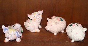 lot 3 image: (4) Lefton 1950s Vintage Kitsch MCM Pink White Hobnail Pig Piggy Banks wApplied Flowers Hand-Painted Fine China