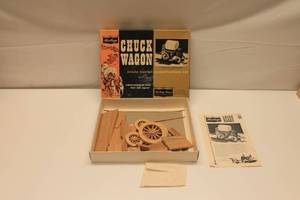 lot 31 image: Heritage Chuck Wagon Scale Model Construction Kit