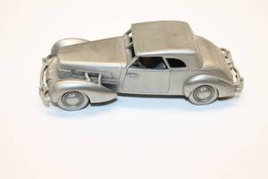 lot 38 image: Lot of 12 Vintage Pewter Model Cars