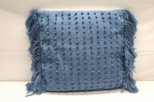 lot 62 image: Lot of 2 Decorative Blue Throw Pillows