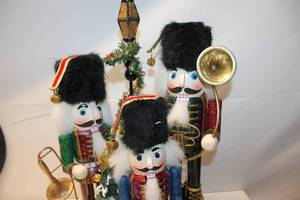 lot 116 image: Holiday Decor Nutcracker Trio with Instruments and Christmas Tree
